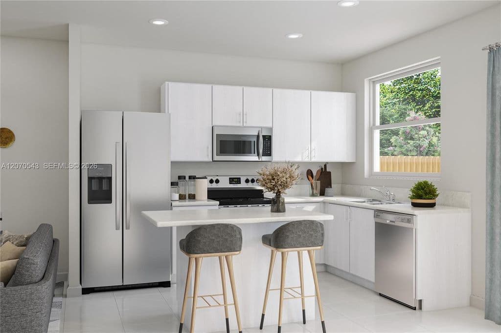3-bedroom Property — 35530 SW 191st Ave