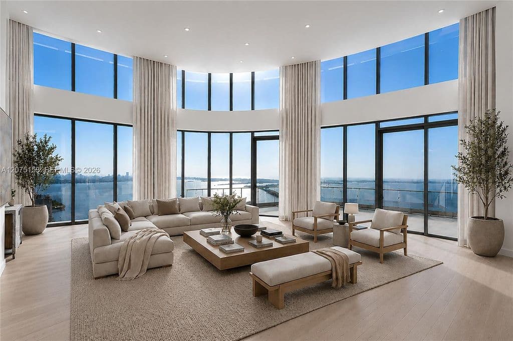 6-bedroom Condo — 175 SE 25th Rd #Uph01