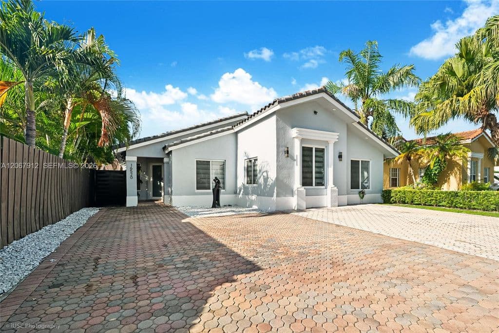 3+1 Müstakil ev — 16520 SW 99th St