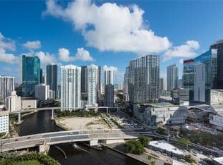2+1 Condo — 92 SW 3rd St APT 2812, Miami, 33130