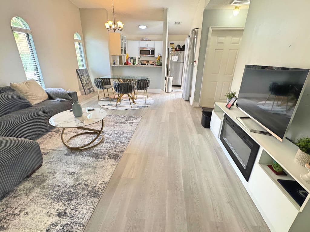 2+1 Müstakil ev — 8007 NW 71st Court