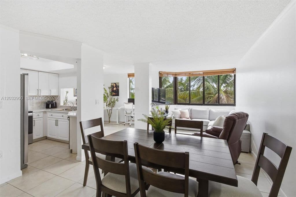 3+1 Condo — 8335 SW 152nd Ave #B411