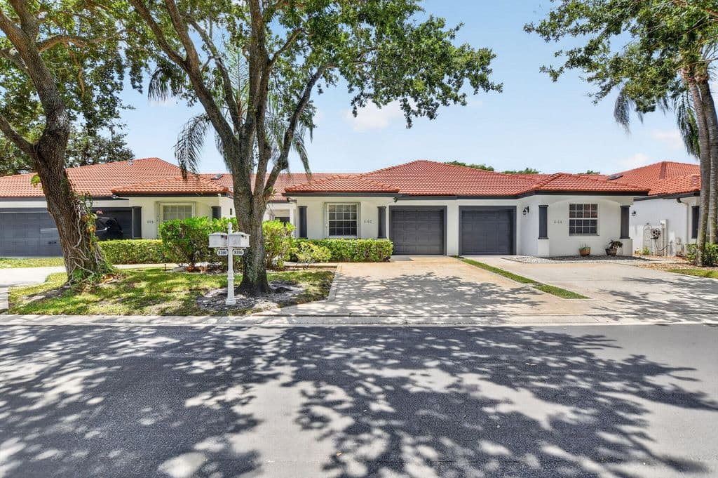 3-bedroom Single-Family Home — 8100 VIA DI VENETO #NEIBORHOOD F