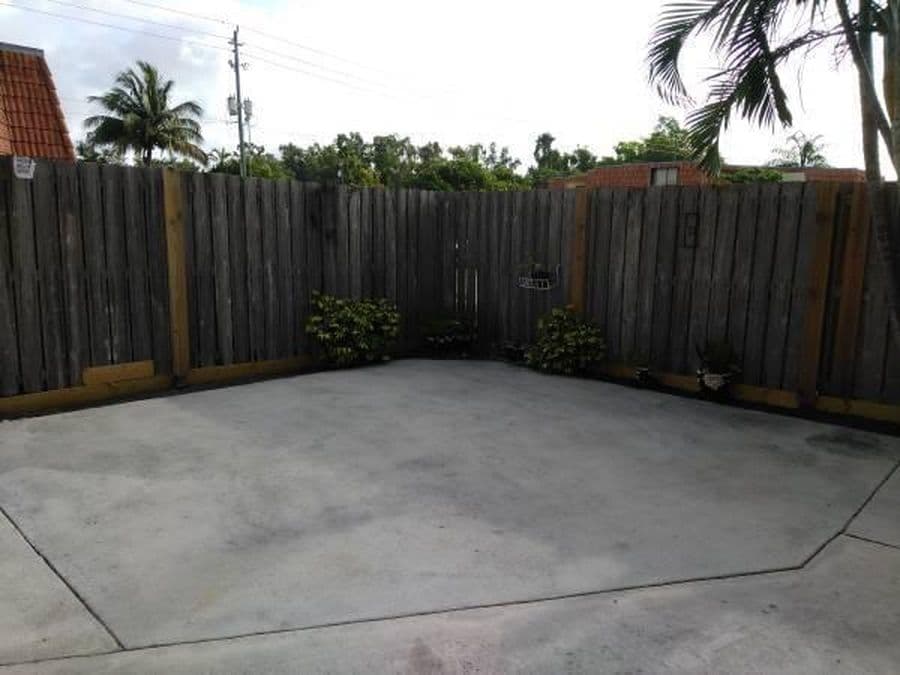2-bedroom Property — 22 Springdale Circle