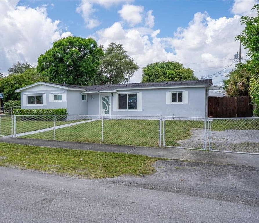 3-bedroom Single-Family Home — 20440 NW 20th Ct