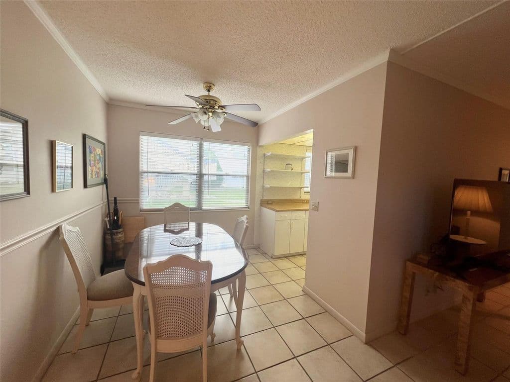 2+1 Condo — 244 Farnham K #244