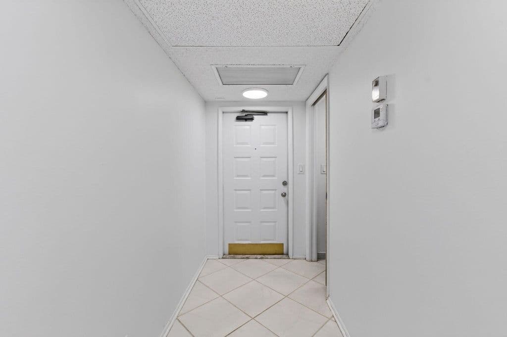 3-bedroom Condo — 802 CYPRESS GROVE Lane #309