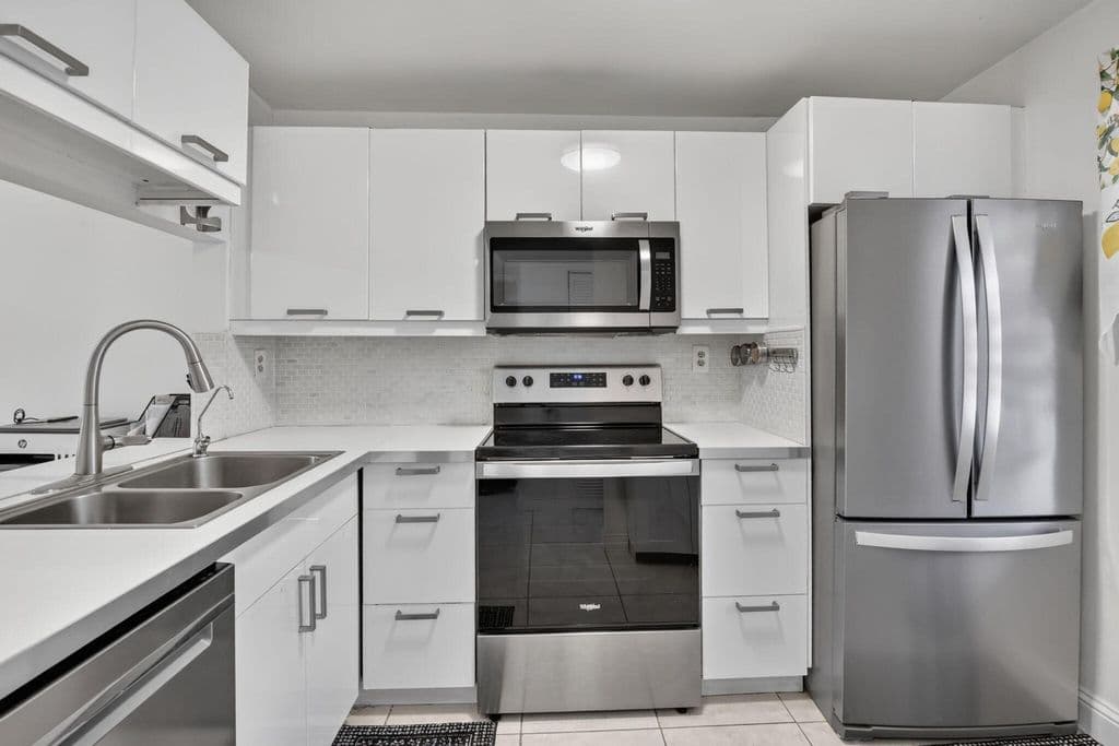 2+1 Condo — 2793 NW 104th Avenue #203