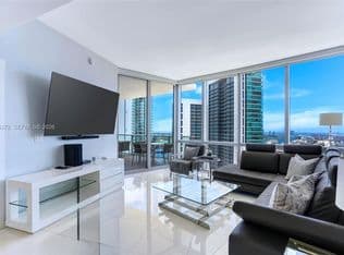 2+1 Condo — 851 NE 1st Ave Unit 3909, Miami, 33132