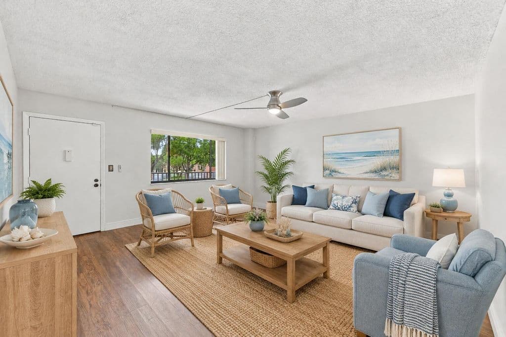 2+1 Condo — 7432 ASHMONT Circle #208