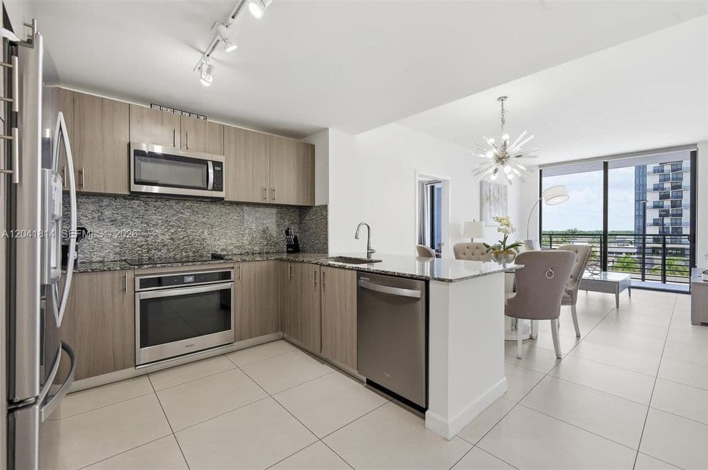 2+1 Condo — 5350 NW 84th Ave Unit 504