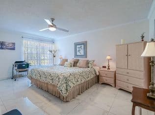 1-bedroom Condo — 3531 Inverrary Drive #105, Lauderhill, 33319