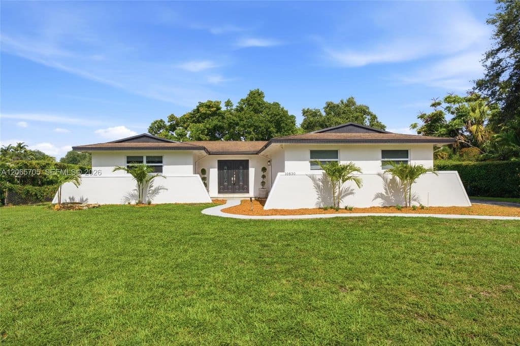 3-bedroom Single-Family Home — 10830 SW 79th Ave