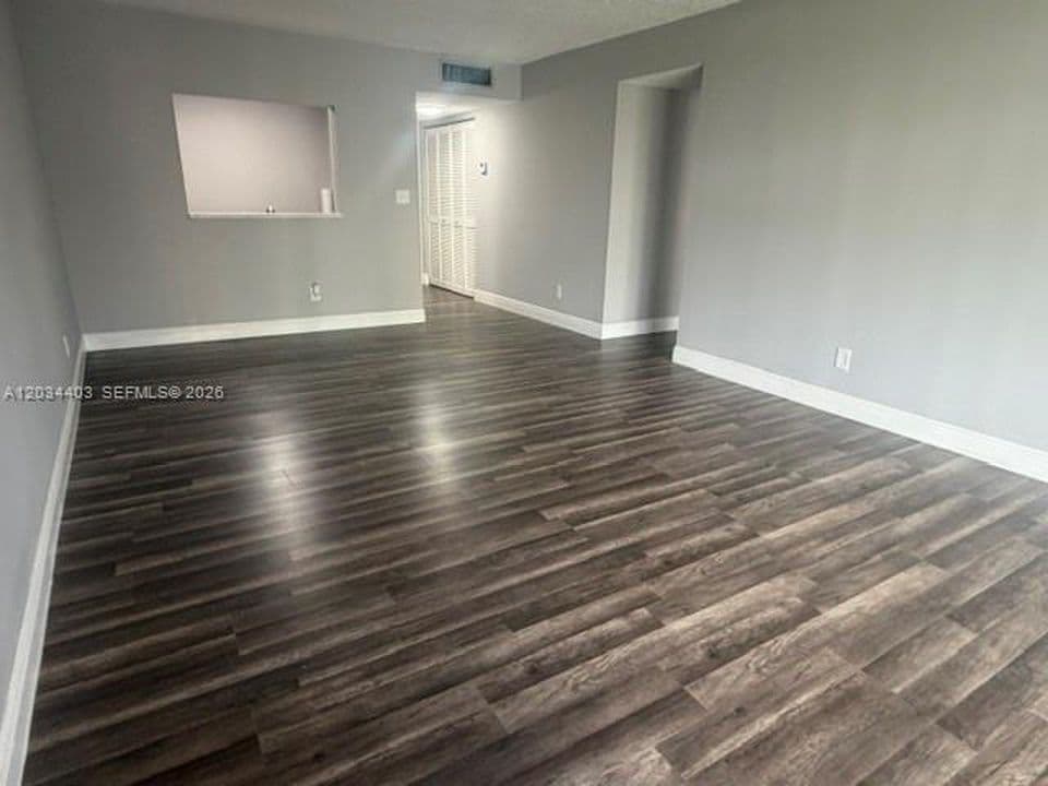 2+1 Condo — 4147 NW 90th Ave APT 102