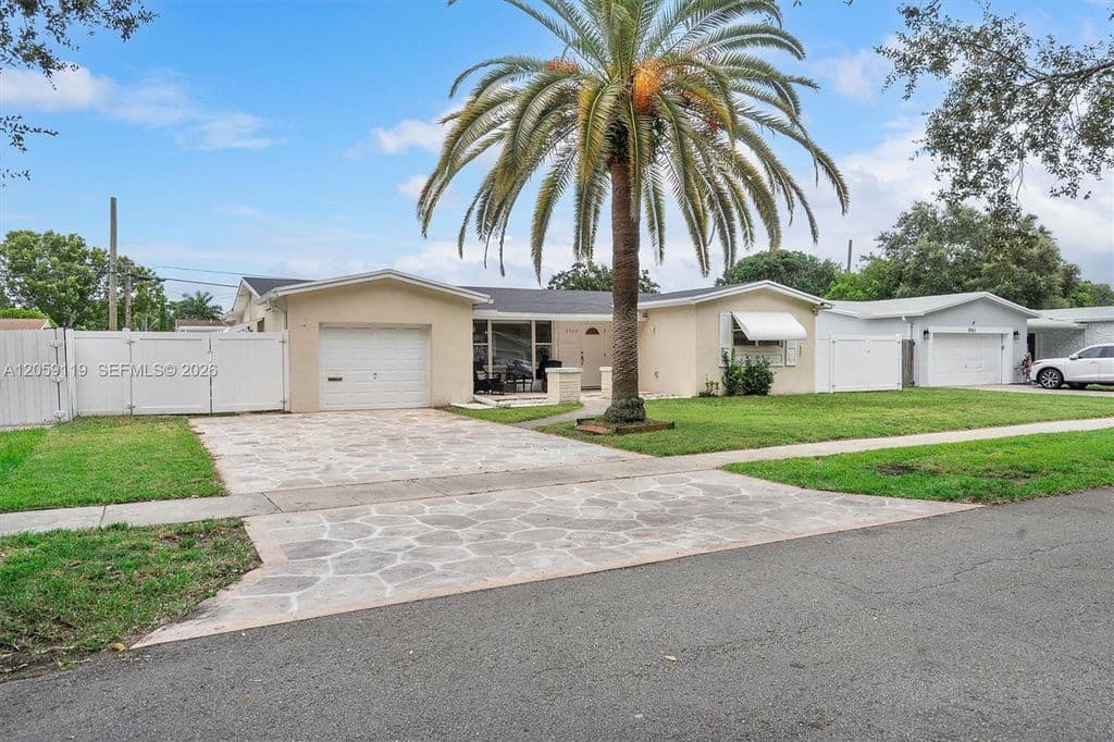 3+1 Müstakil ev — 8963 SW 53rd St