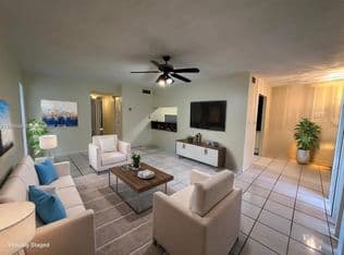 2-bedroom Condo — 2051 NW 46th Ave APT F102, Fort Lauderdale, 33313