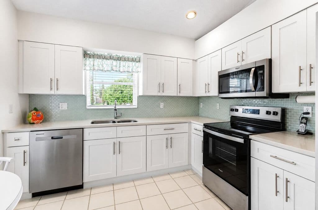 3-bedroom Single-Family Home — 14050 Fair Isle Drive
