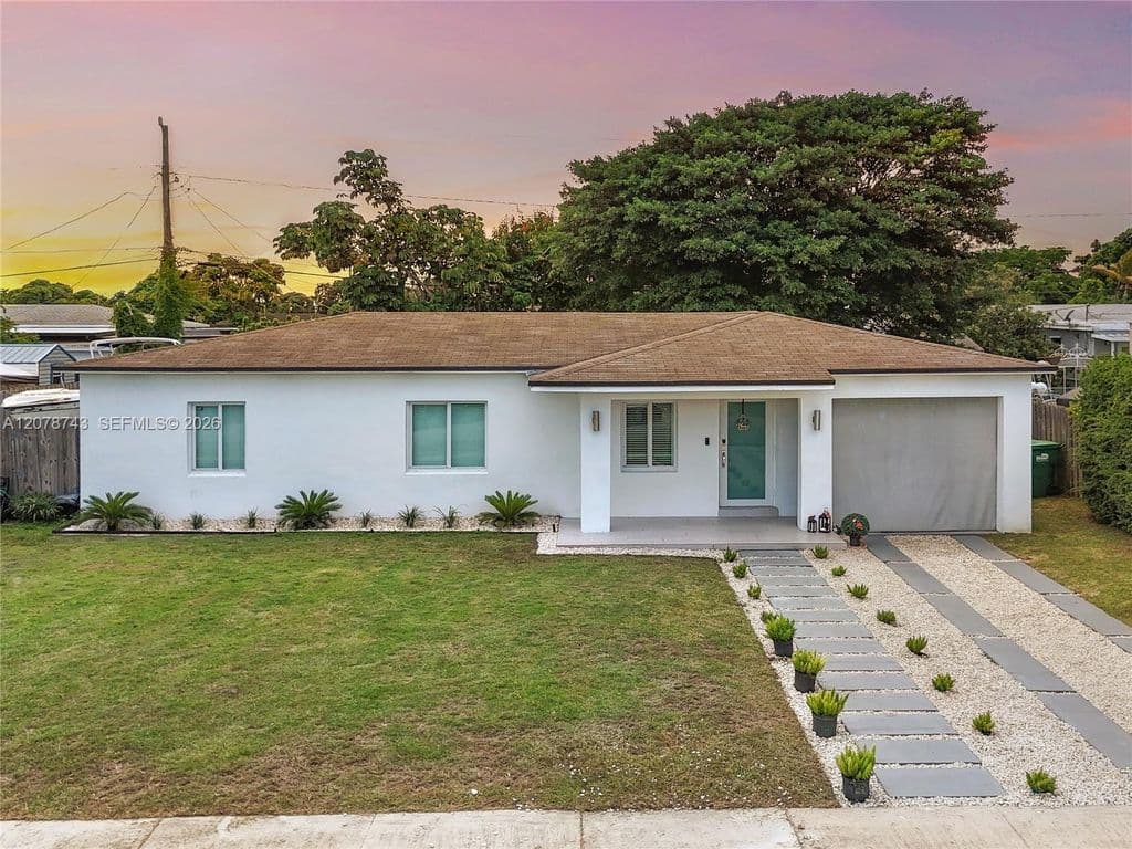 3+1 Müstakil ev — 14940 Pierce St