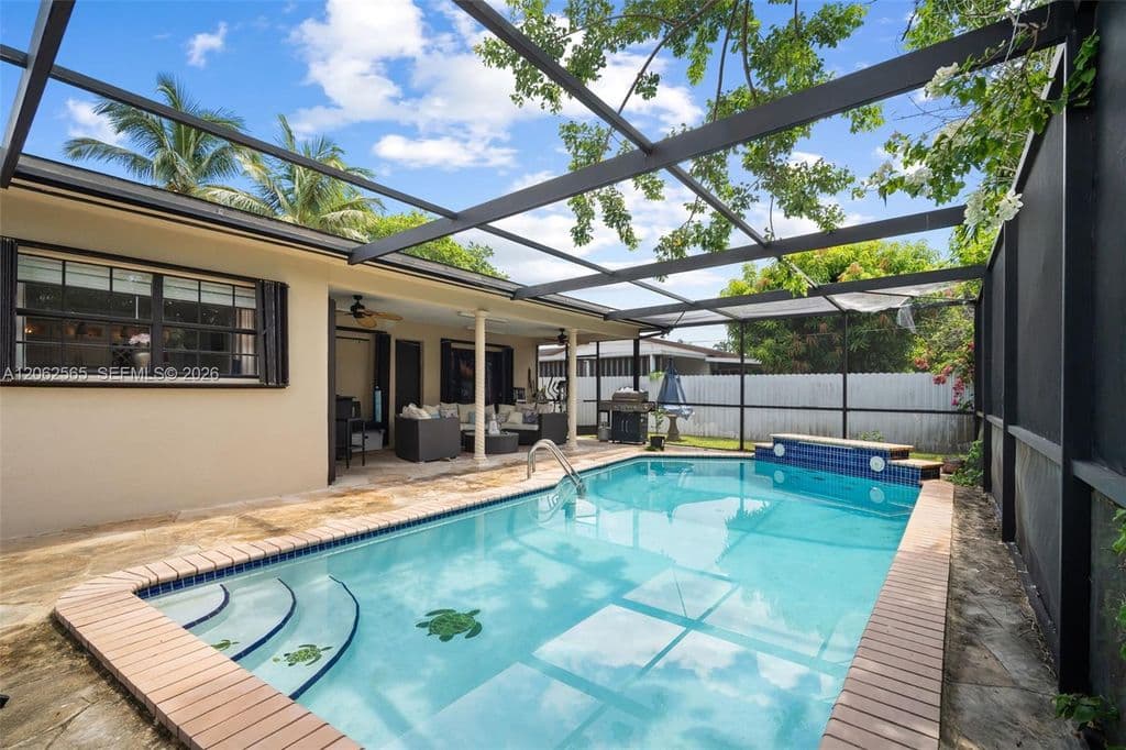 3-bedroom Single-Family Home — 12330 SW 39th Ter