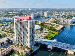 2+1 Condo — 2602 E Hallandale Beach Blvd #R710, Hallandale, 33009