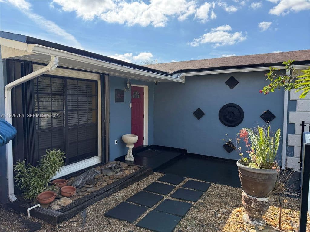 4+1 Müstakil ev — 2926 NW 191st Ln