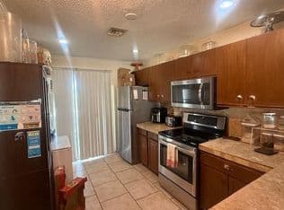 2-bedroom Townhouse — 795 Crystal Lake Drive #795, Pompano Beach, 33064