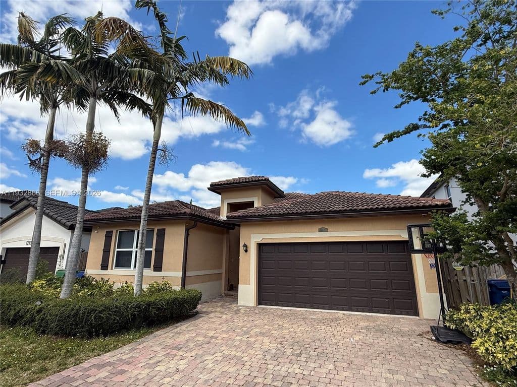4-bedroom Single-Family Home — 12071 SW 253rd St