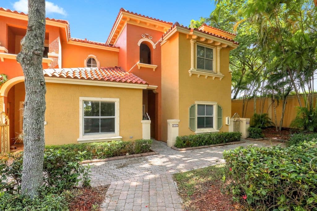 3-bedroom Property — 2107 Anchor Court