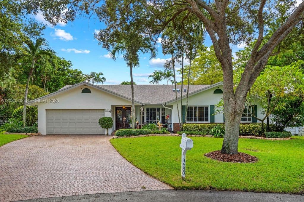 4-bedroom Single-Family Home — 14680 SW 141st Pl