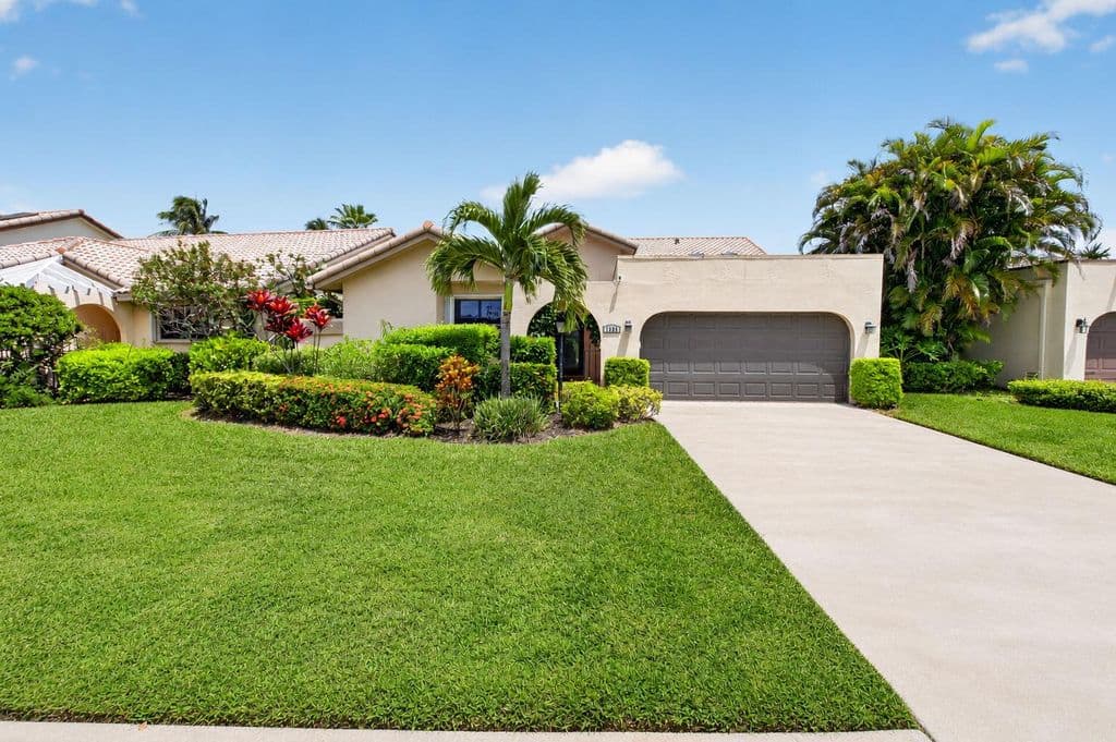 3-bedroom Single-Family Home — 7658 SOLIMAR Circle