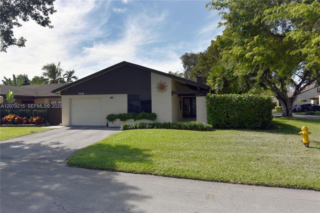 3-bedroom Single-Family Home — 11744 SW 133rd Ct