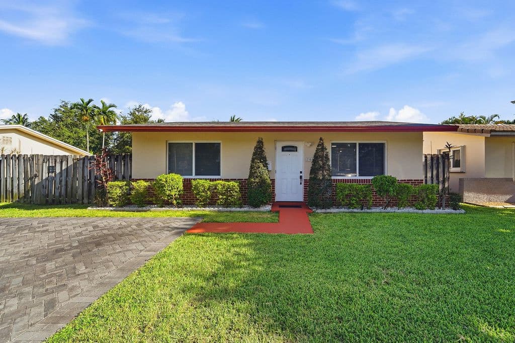 2-bedroom Single-Family Home — 2908 NW 48TH Street