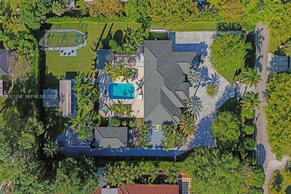 4+1 Müstakil ev — 10400 SW 62nd St