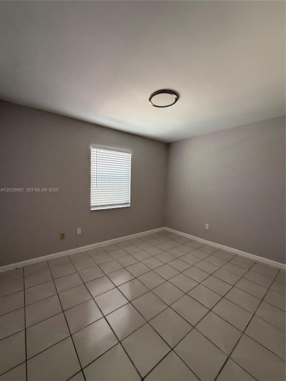 2+1 Condo — 6820 W Flagler St APT 407