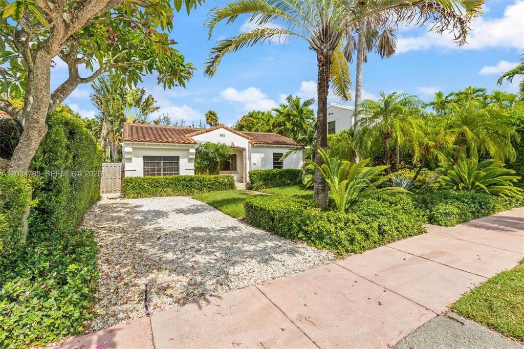 4-bedroom Single-Family Home — 4531 Sheridan Ave