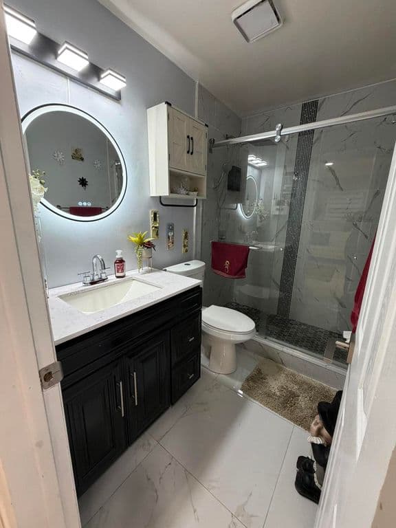 3-bedroom Single-Family Home — 3407 TACONIC Drive