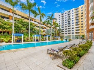 3+1 Condo — 2775 NE 187th St APT 318, Aventura, 33180