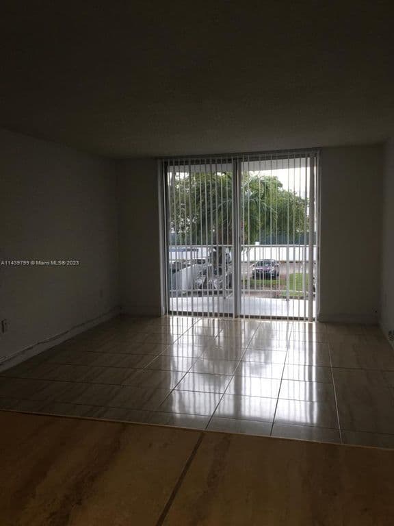 2+1 Condo — 498 NW 165th Street Rd APT D205