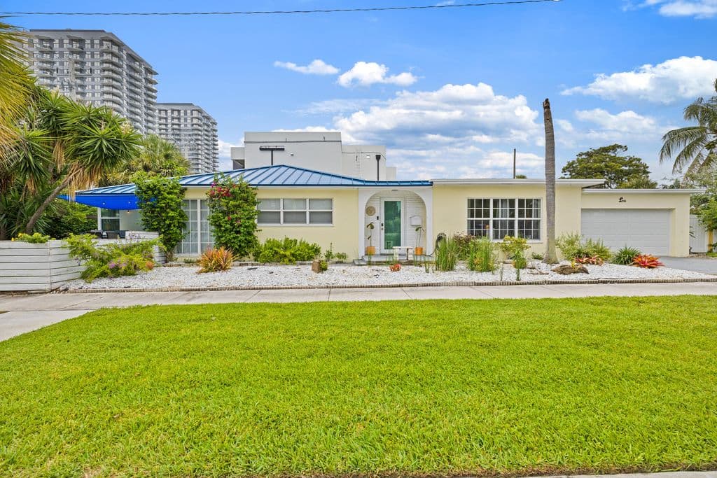 4+1 Müstakil ev — 400 45TH Street