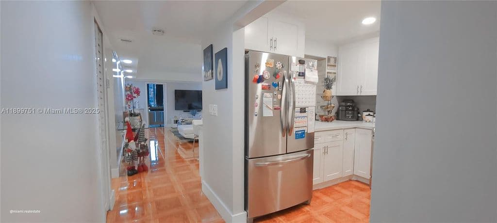 2+1 Condo — 1080 Del Lago Cir APT 201