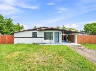 3+1 Müstakil ev — 10125 SW 84th St, Miami, 33173