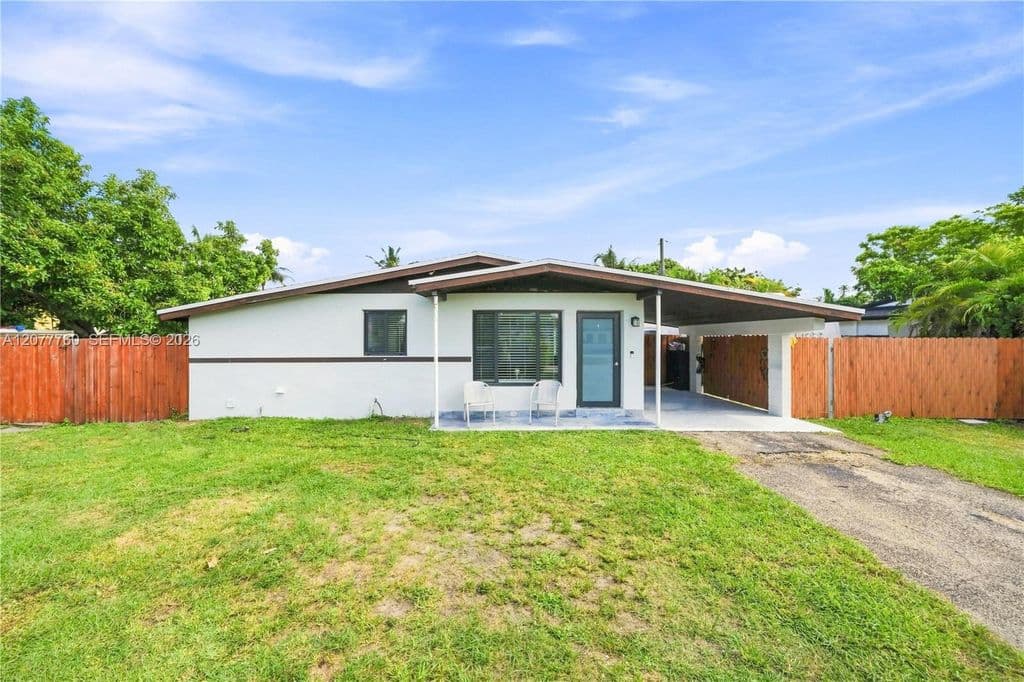 3+1 Müstakil ev — 10125 SW 84th St