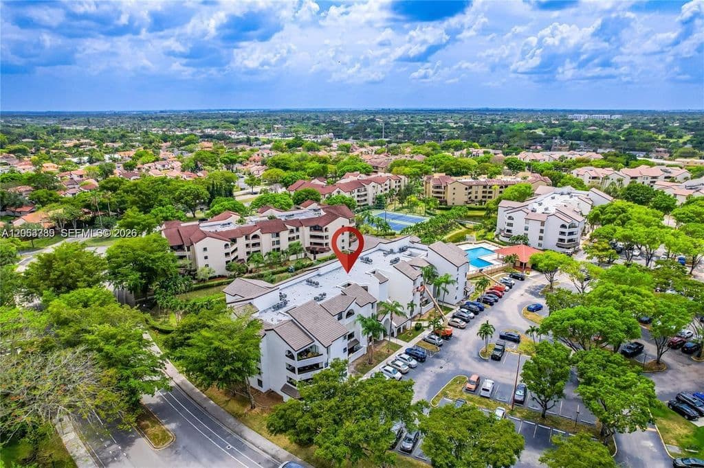 3-bedroom Condo — 9140 SW 123rd Ct APT 203Q