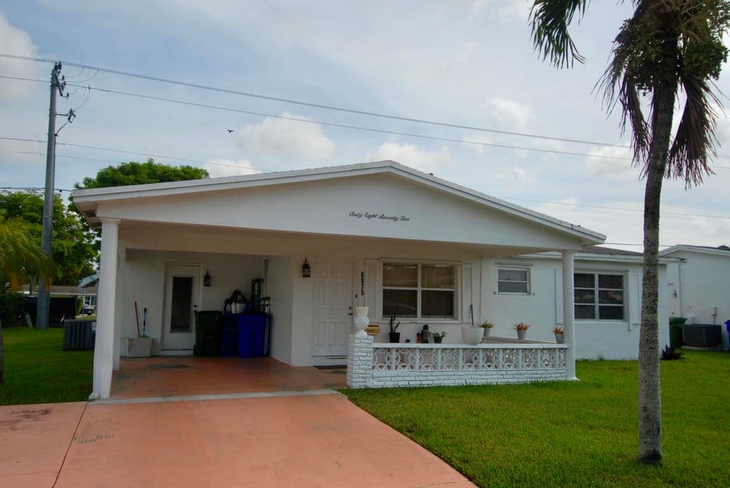2-bedroom Single-Family Home — 6875 NW 17TH Court