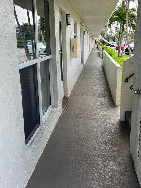 2-bedroom Condo — 55 SE 14TH Street #1010