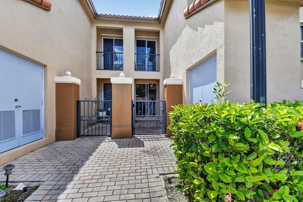 3+1 Condo — 6516 Morgan Hill Trail #1802