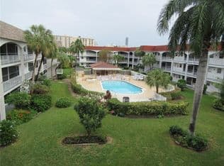 2+1 Condo — 501 Blue Heron Dr APT 121-A, Hallandale Beach, 33009