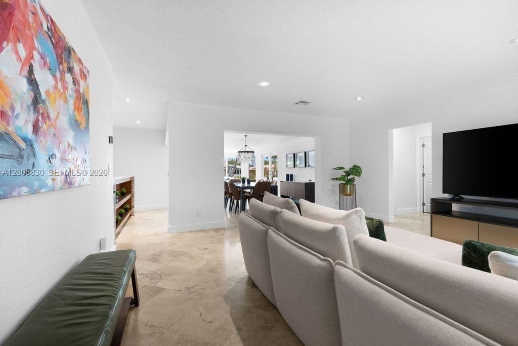 3-bedroom Single-Family Home — 261 SE 4th St