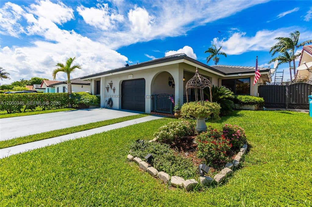 4+1 Müstakil ev — 14851 SW 59th St