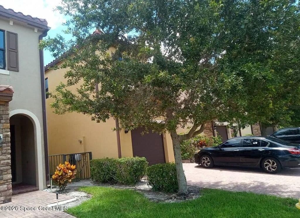3+1 Müstakil ev — 4845 NW 55th Pl